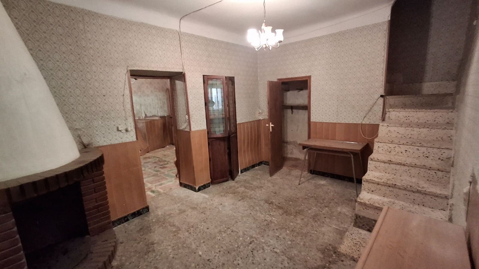 4 soverom Villa til salgs i El Canton - € 124 900 (Ref: 8985439)