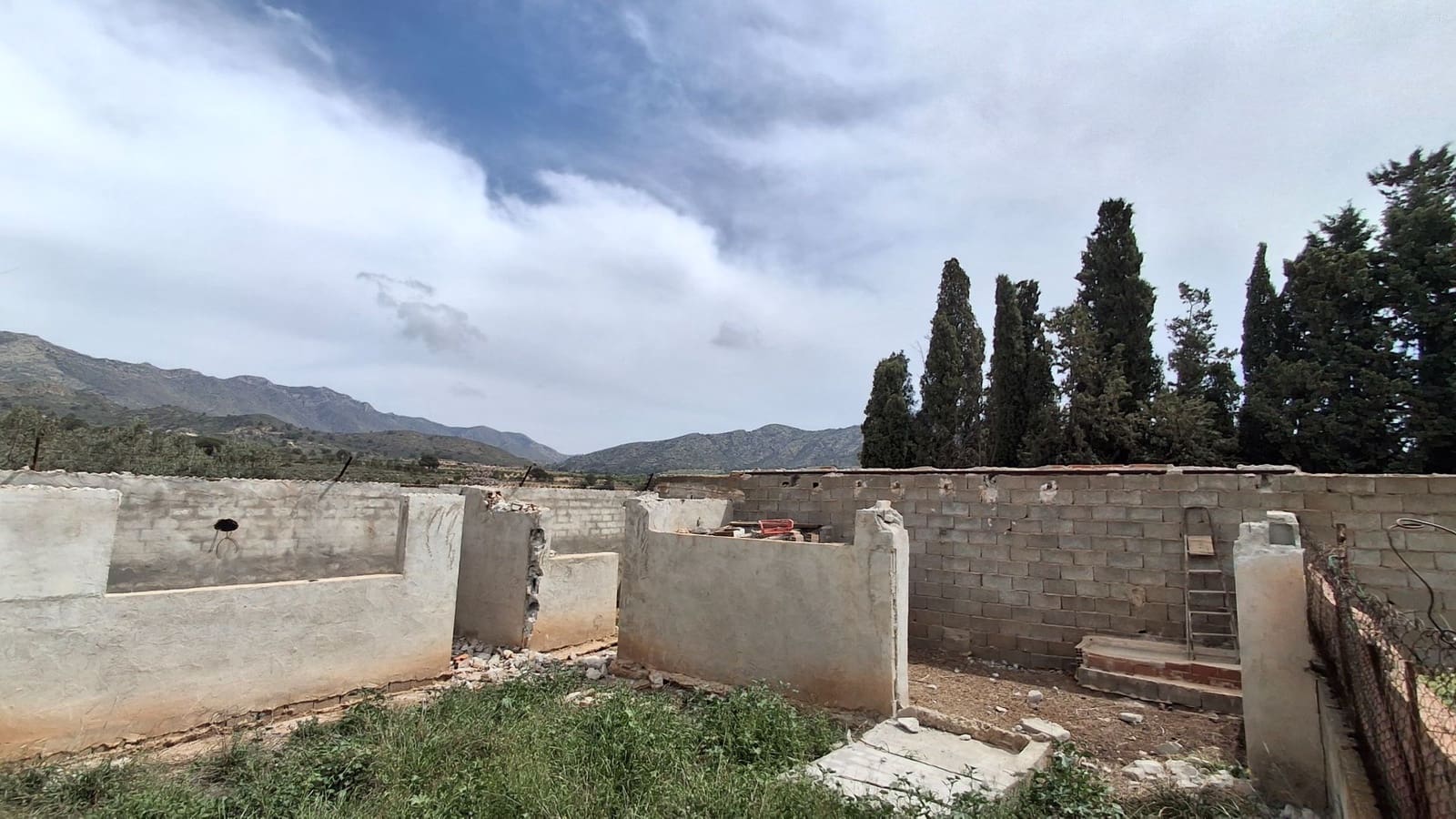 4 soverom Villa til salgs i El Canton - € 124 900 (Ref: 8985439)