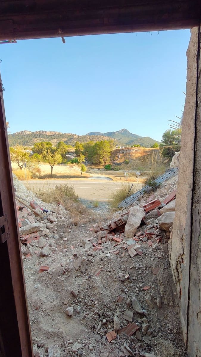 Finca/Landehus til salg i Jumilla - € 39.900 (Ref: 9159247)