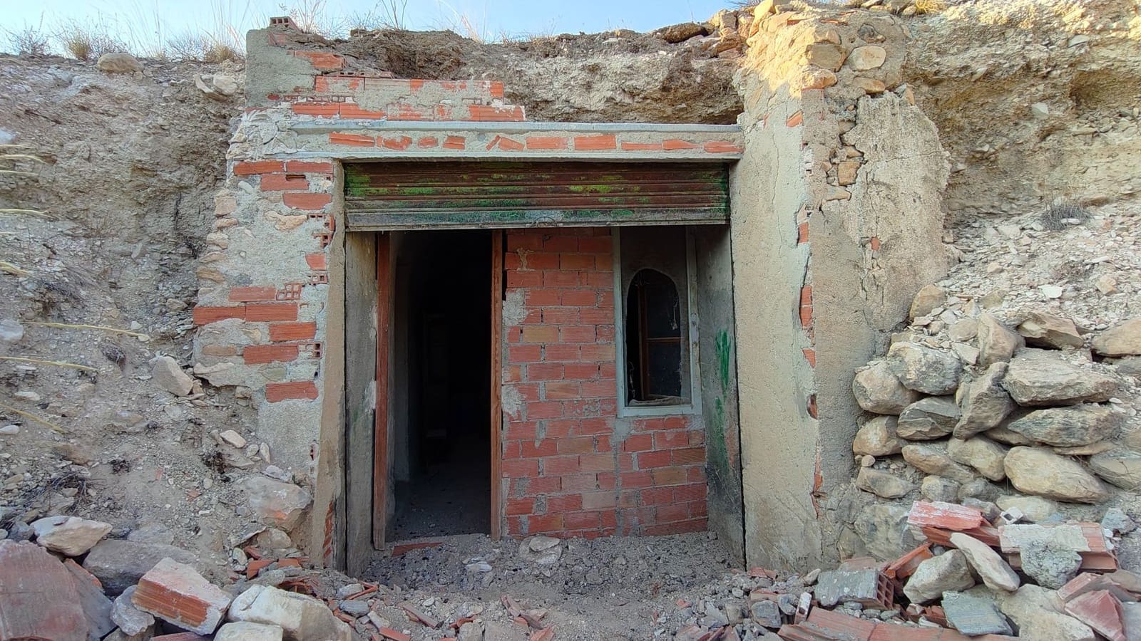 Finca/Landehus til salg i Jumilla - € 39.900 (Ref: 9159247)