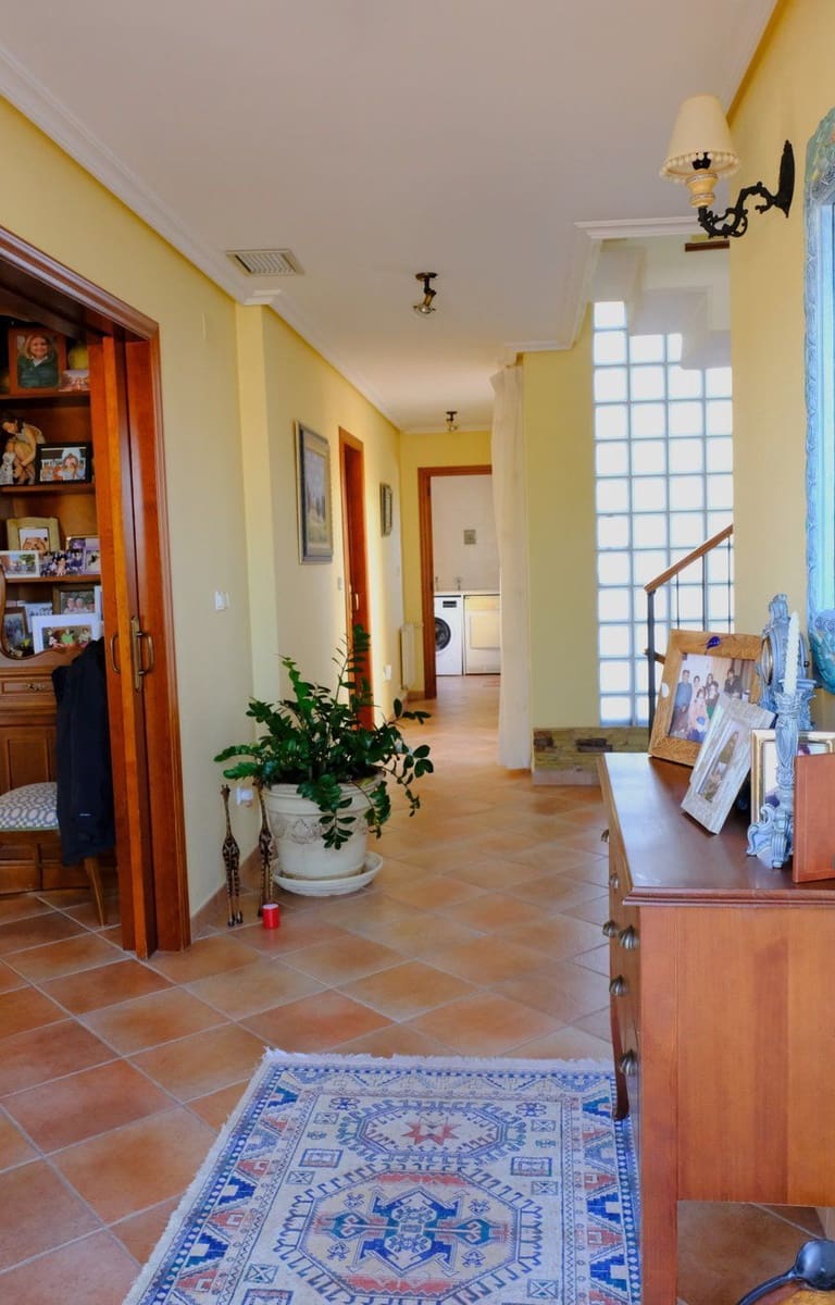 Chalet de 5 habitaciones en Orihuela en venta - 675.000 € (Ref: 9269148)