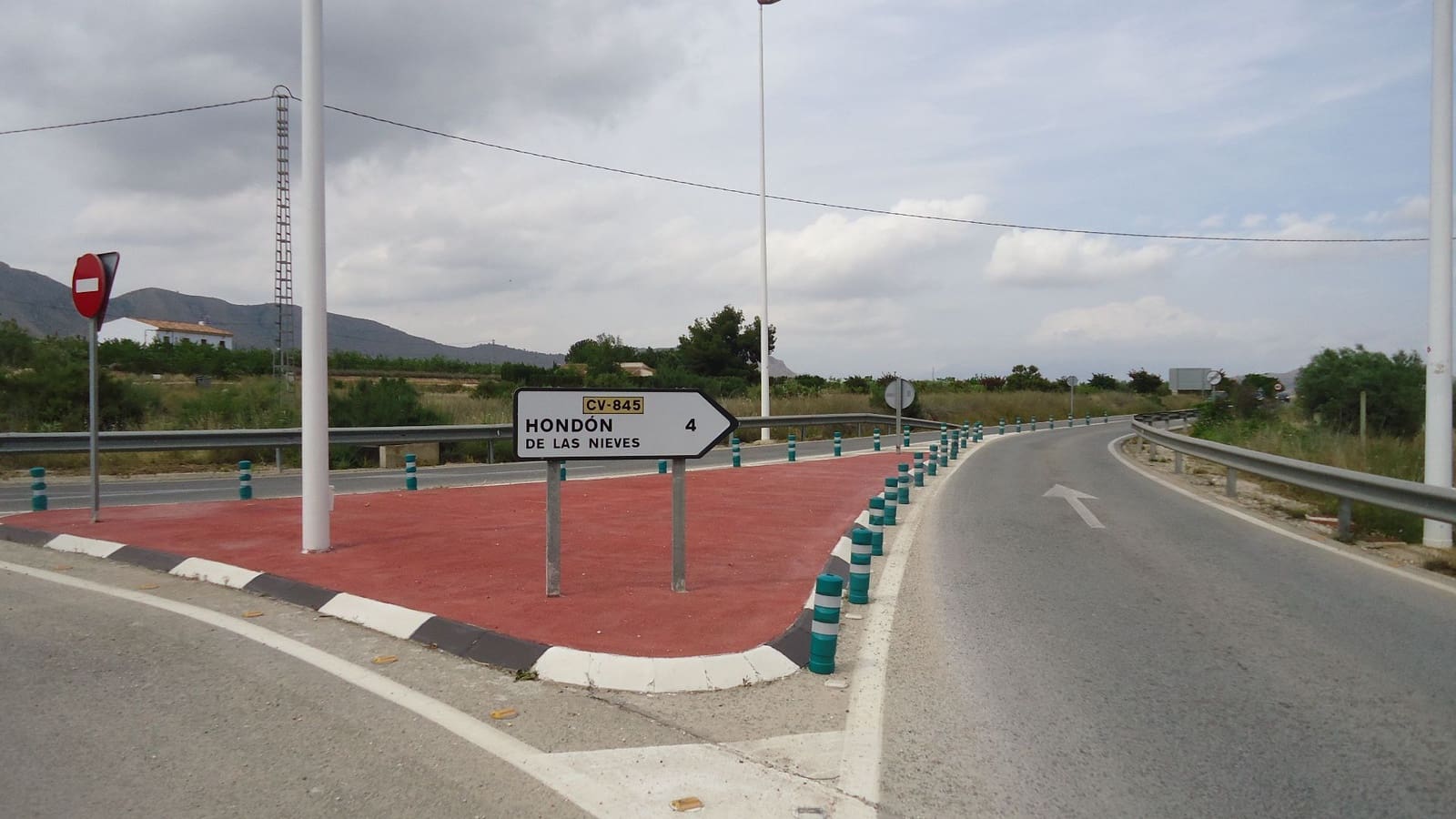 Finka/Dom wiejski na sprzedaż w Hondon de las Nieves - 42 000 € (Ref: 9280746)