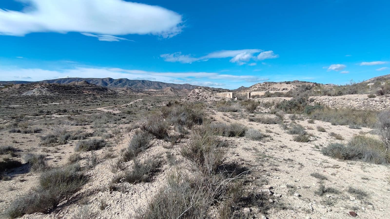 Finca/Hus på landet till salu i Elda - 127 600 € (Ref: 9398168)