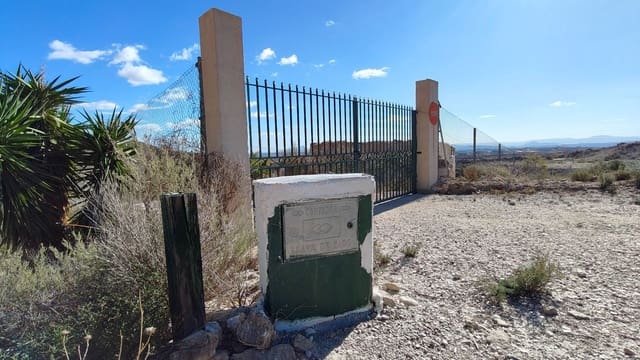 Finca/Landehus til salg i Fortuna - € 25.900 (Ref: 9398170)