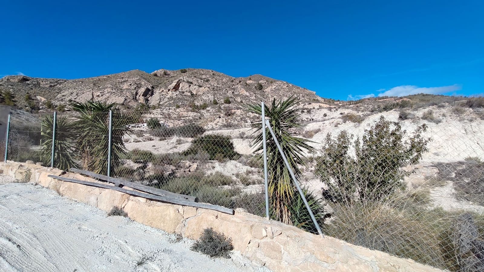 Finca/Landehus til salg i Fortuna - € 25.900 (Ref: 9398170)