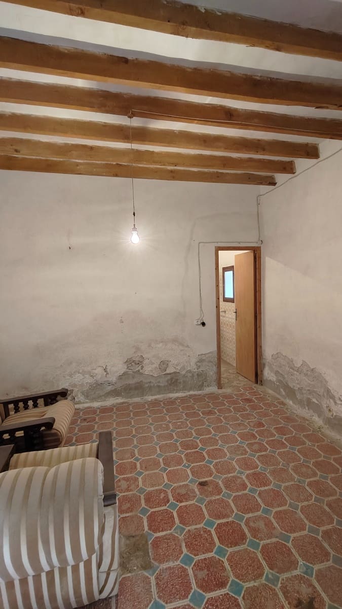 3 Zimmer Villa zu verkaufen in Mahoya - 98.000 € (Ref: 9473767)