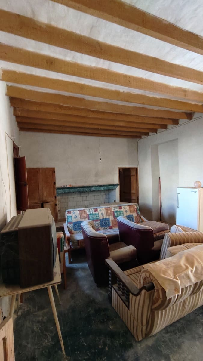 3 Zimmer Villa zu verkaufen in Mahoya - 98.000 € (Ref: 9473767)