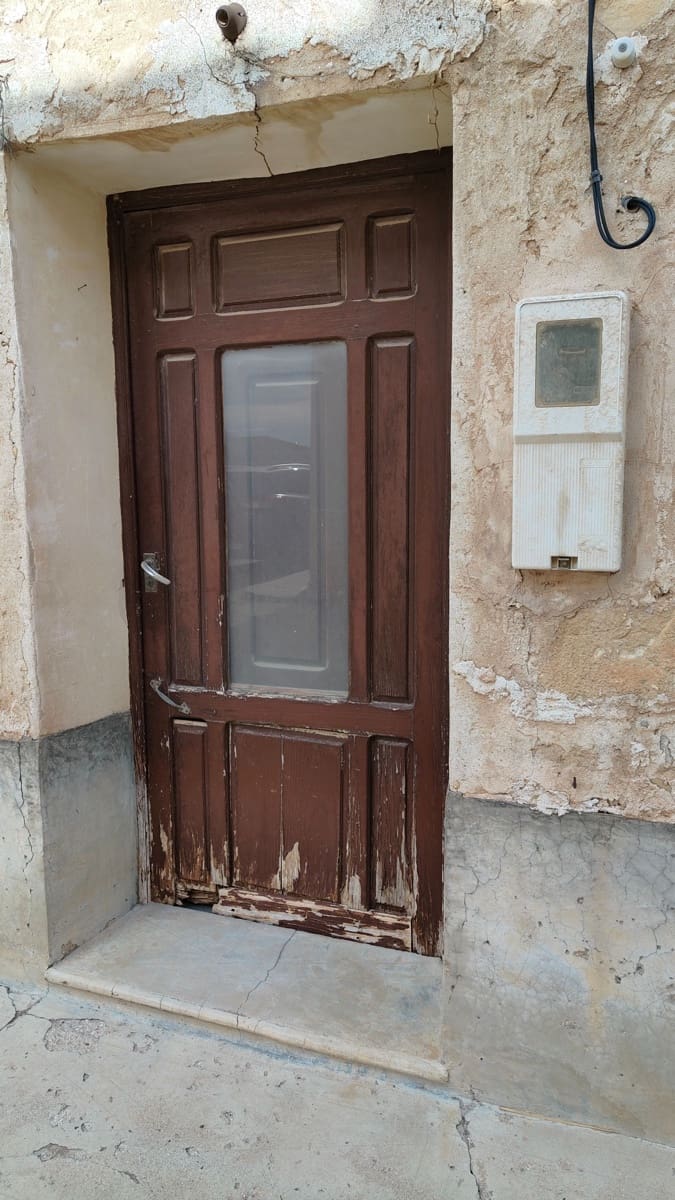 3 Zimmer Villa zu verkaufen in Mahoya - 98.000 € (Ref: 9473767)