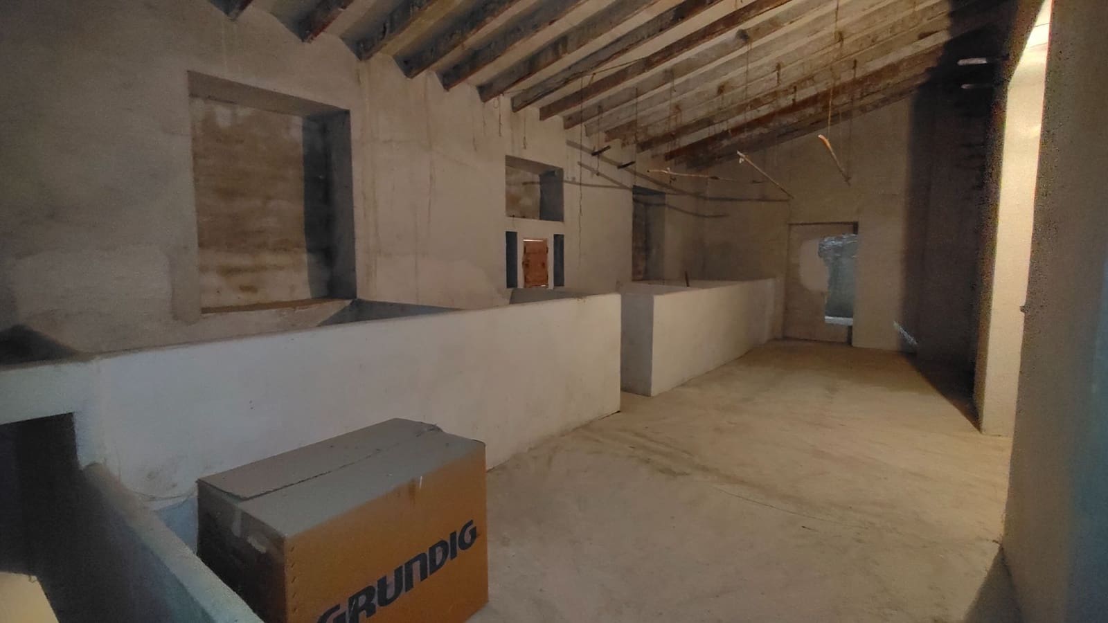 3 Zimmer Villa zu verkaufen in Mahoya - 98.000 € (Ref: 9473767)