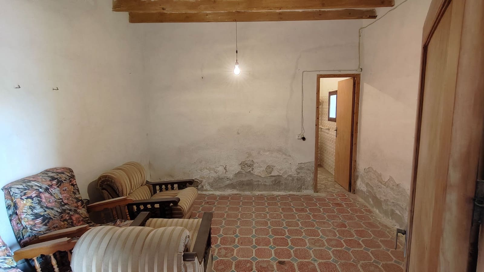 3 Zimmer Villa zu verkaufen in Mahoya - 98.000 € (Ref: 9473767)