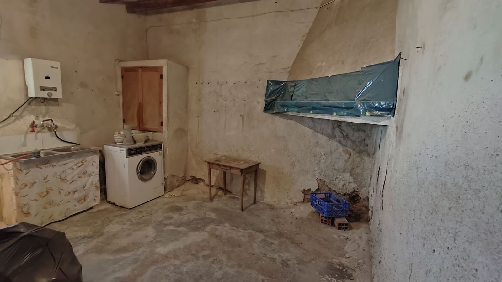 3 Zimmer Villa zu verkaufen in Mahoya - 98.000 € (Ref: 9473767)