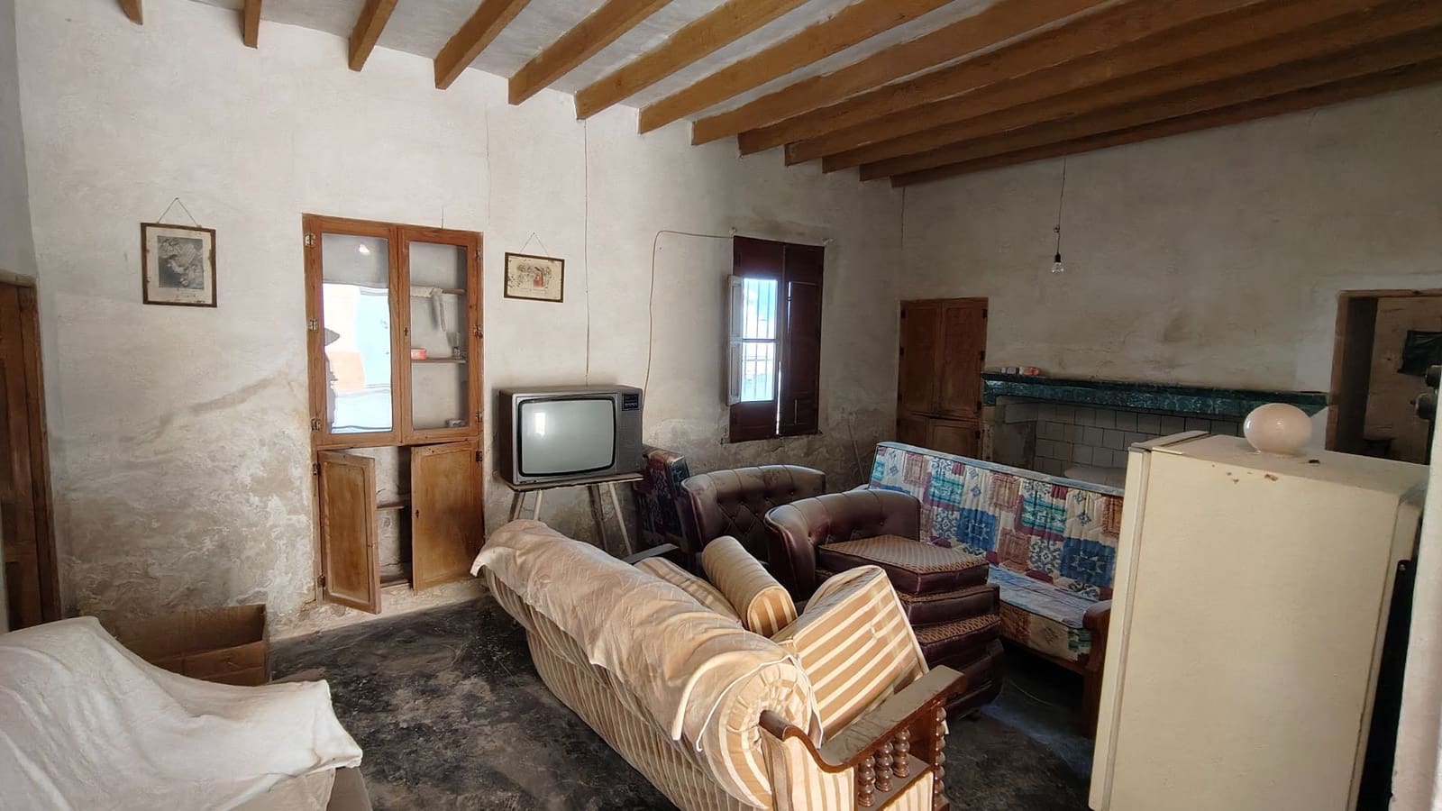 3 Zimmer Villa zu verkaufen in Mahoya - 98.000 € (Ref: 9473767)