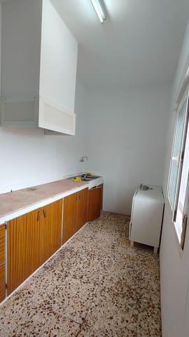 3 slaapkamer Villa te koop in Jumilla - € 150.000 (Ref: 9473768)