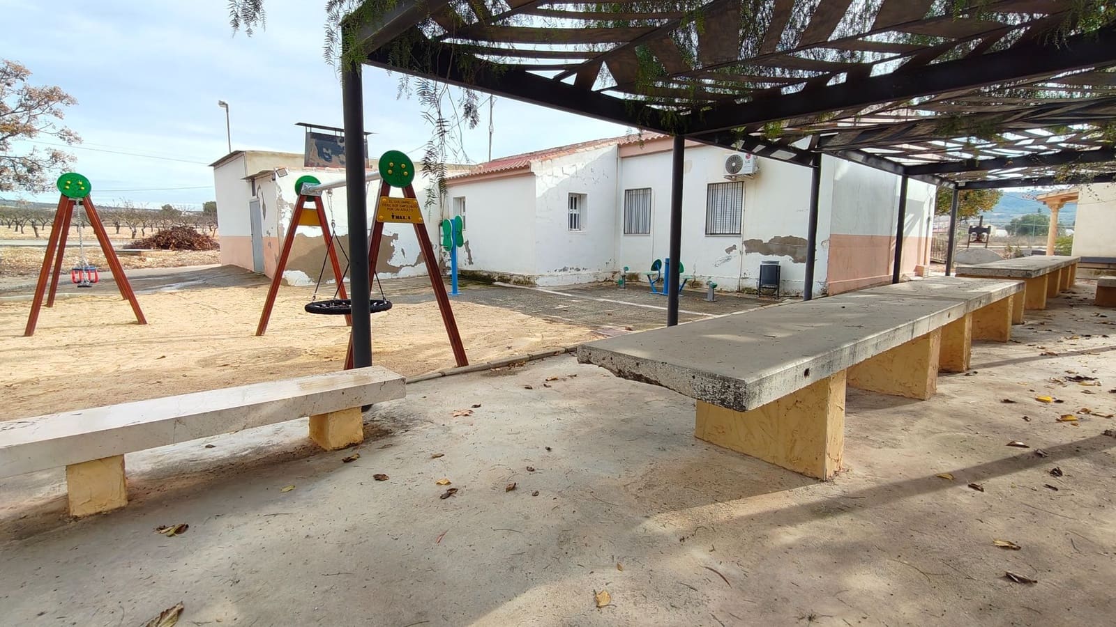 3 slaapkamer Villa te koop in Jumilla - € 150.000 (Ref: 9473768)