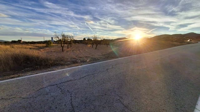 Finca/Landehus til salg i Raspay, Yecla - € 7.900 (Ref: 9526085)