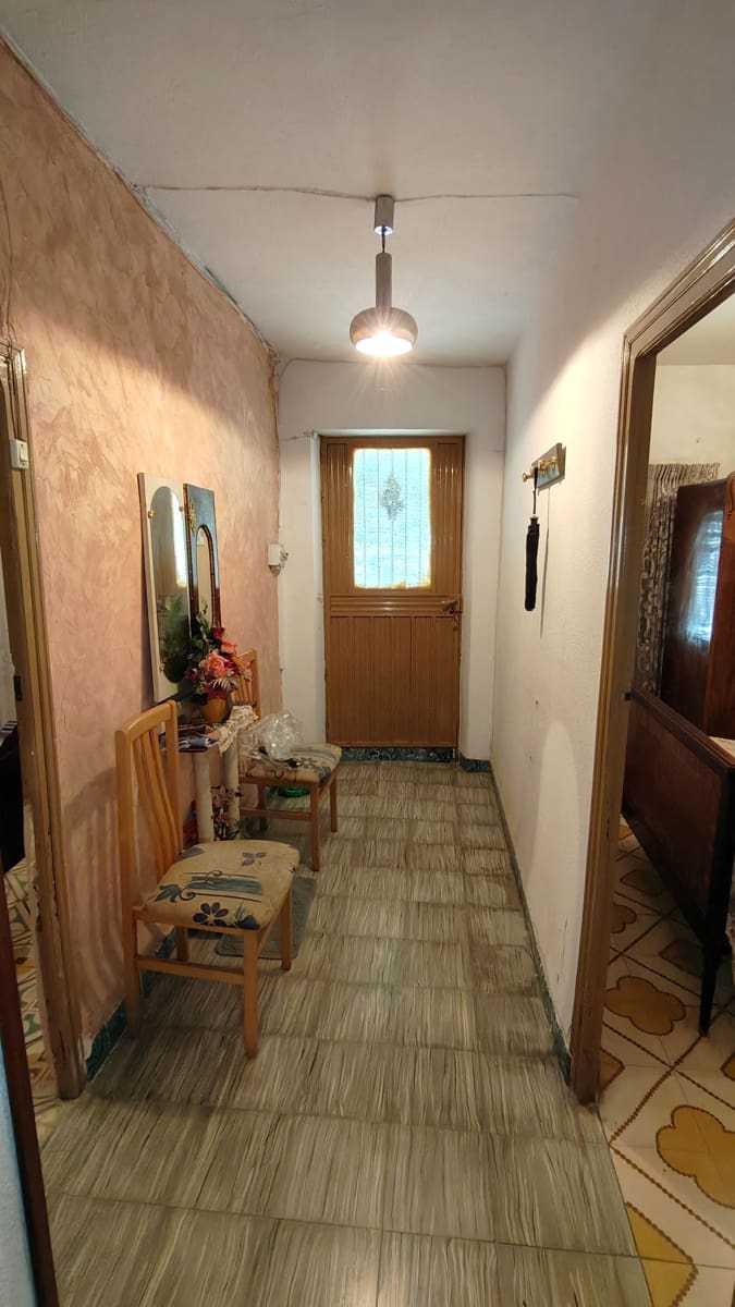 4 soverom Villa til salgs i L'Alguena / Alguenya - € 89 900 (Ref: 9598652)