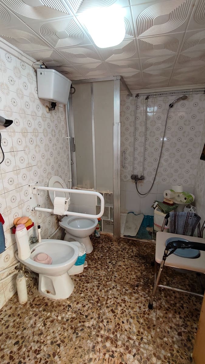 4 soverom Villa til salgs i L'Alguena / Alguenya - € 89 900 (Ref: 9598652)