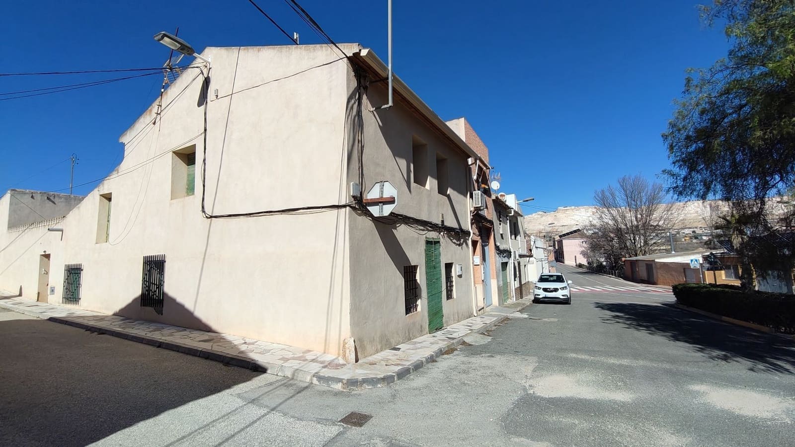 4 soverom Villa til salgs i L'Alguena / Alguenya - € 89 900 (Ref: 9598652)