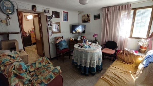 4 soverom Villa til salgs i L'Algueña / Alguenya - € 89 900 (Ref: 9598652)