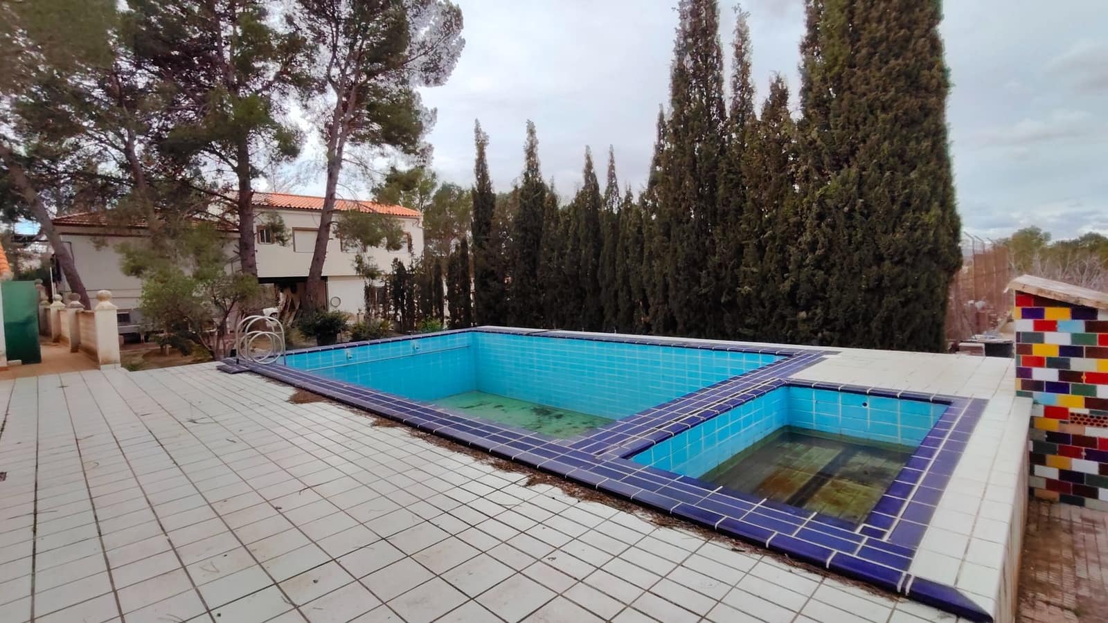 5 bedroom Villa for sale in Jumilla - € 294,900 (Ref: 9614678)