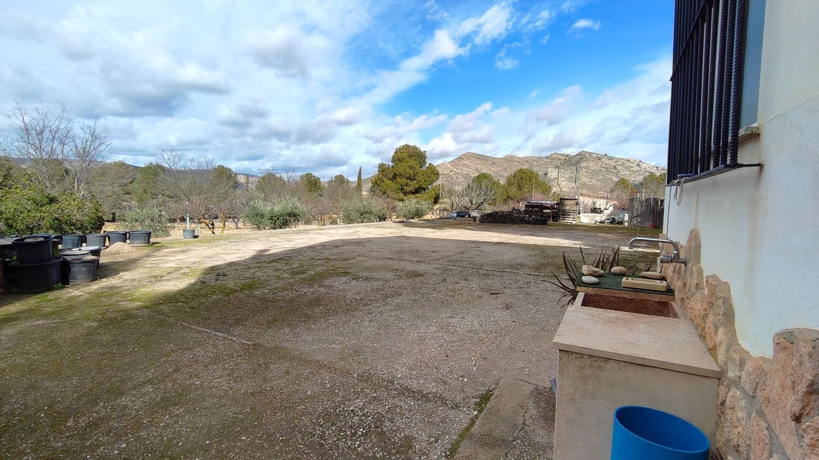 5 bedroom Villa for sale in Jumilla - € 294,900 (Ref: 9614678)