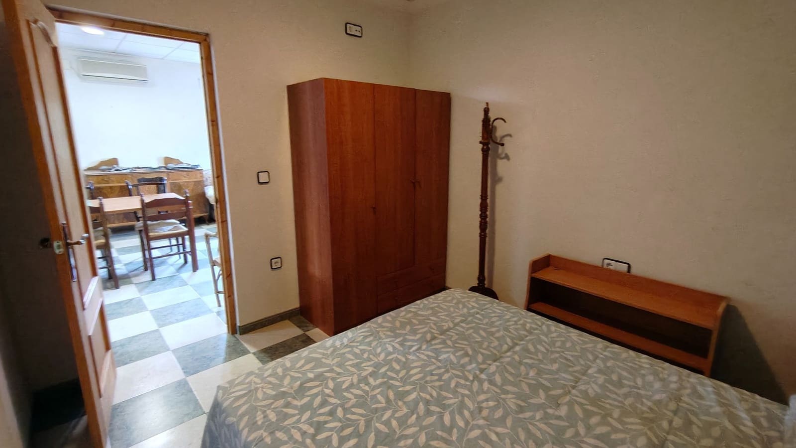 5 bedroom Villa for sale in Jumilla - € 294,900 (Ref: 9614678)