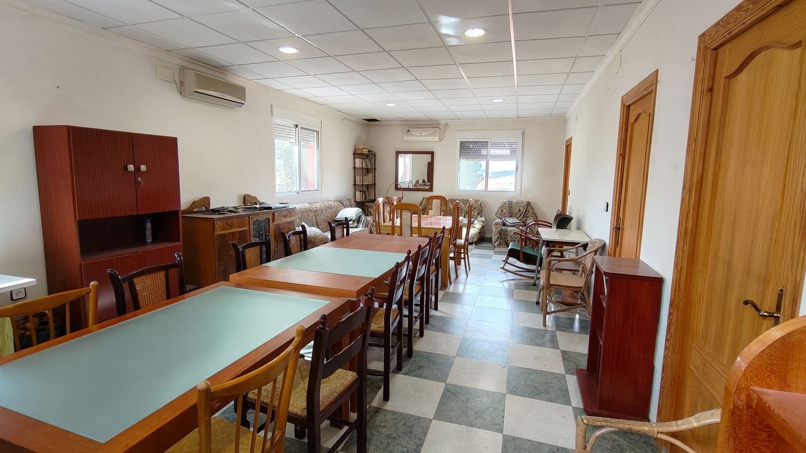 5 bedroom Villa for sale in Jumilla - € 294,900 (Ref: 9614678)