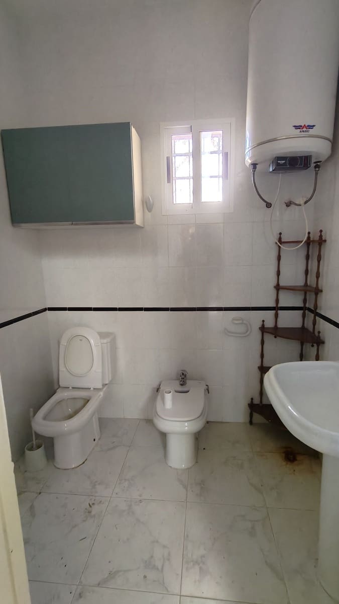 5 bedroom Villa for sale in Jumilla - € 294,900 (Ref: 9614678)