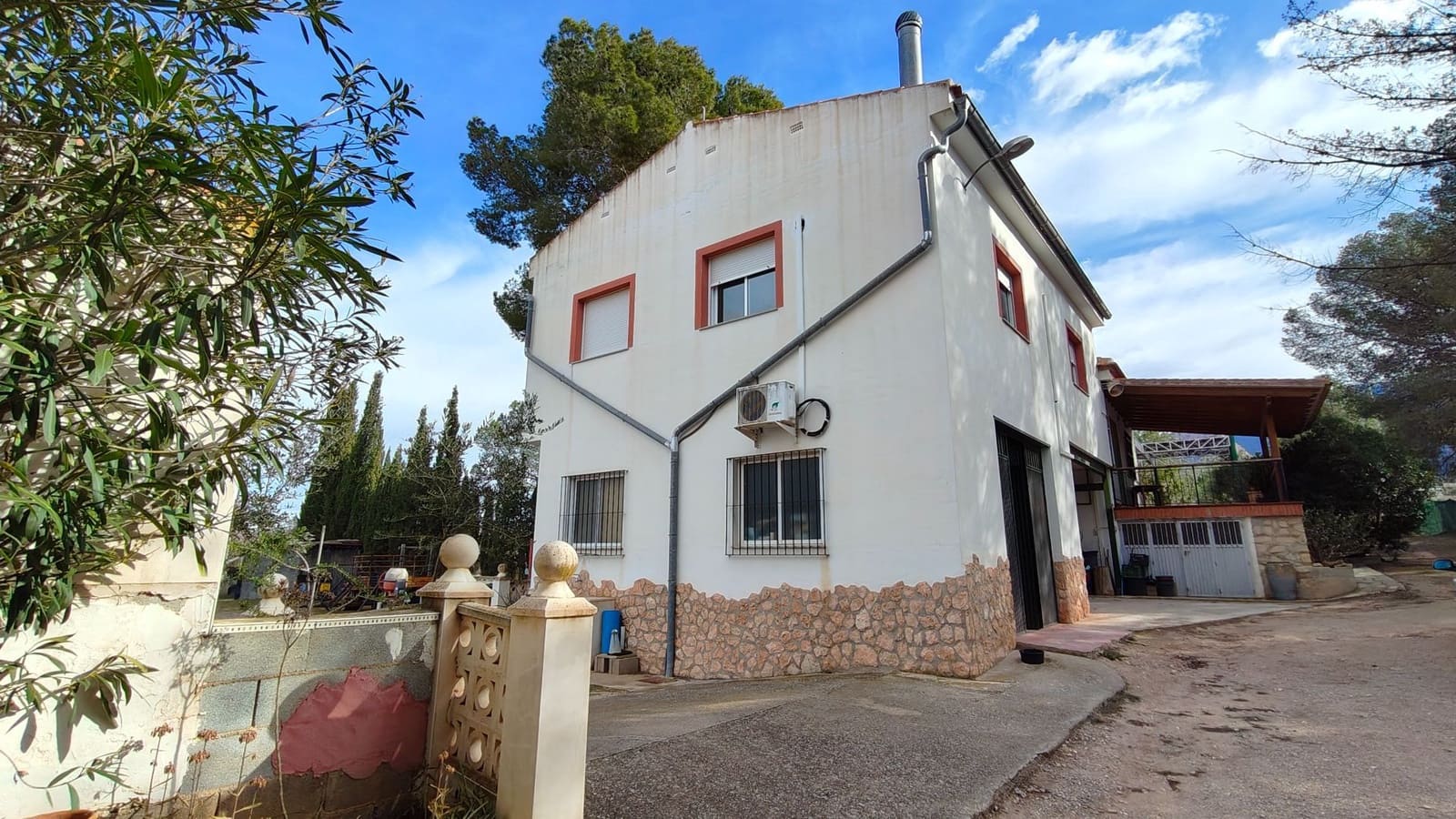 5 bedroom Villa for sale in Jumilla - € 294,900 (Ref: 9614678)