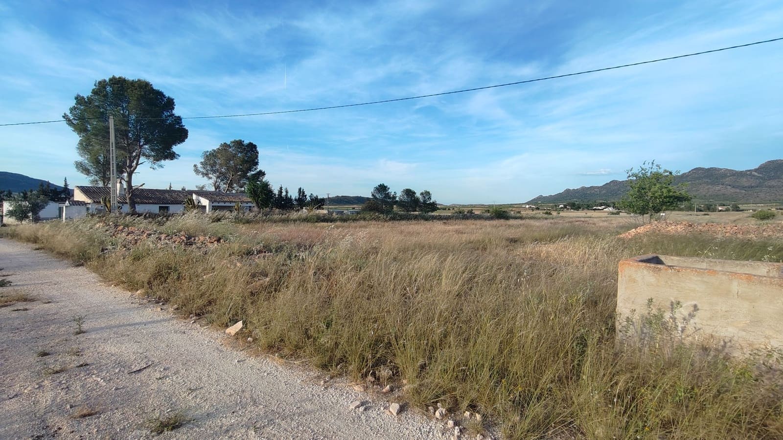 Finca/Country House for sale in Yecla - € 26,900 (Ref: 9895723)