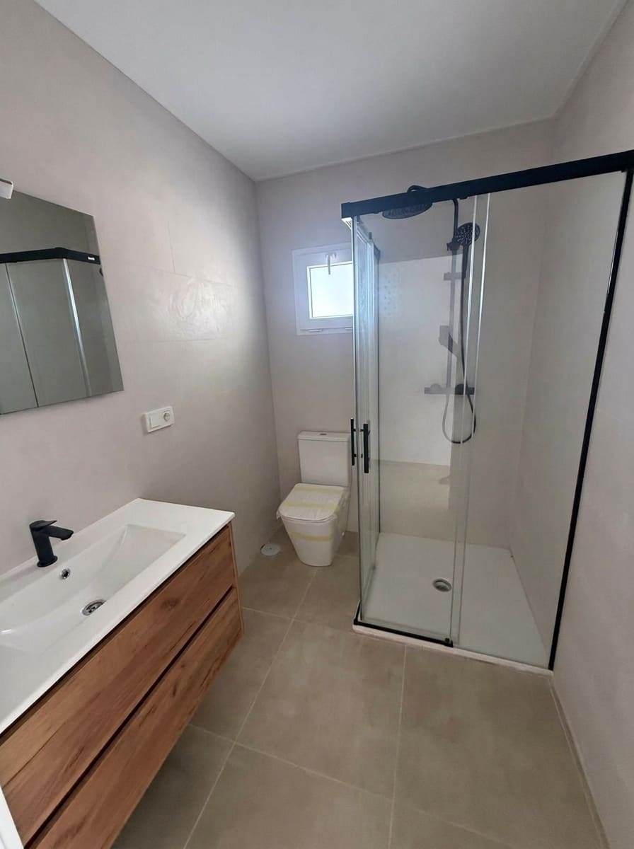 3 chambre Villa/Maison à vendre à La Canalosa avec piscine - 249 500 € (Ref: 9946946)