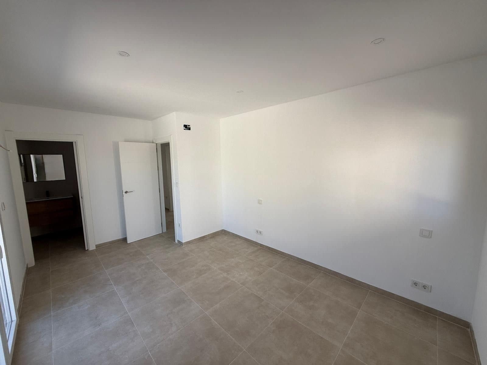 3 chambre Villa/Maison à vendre à La Canalosa avec piscine - 249 500 € (Ref: 9946946)