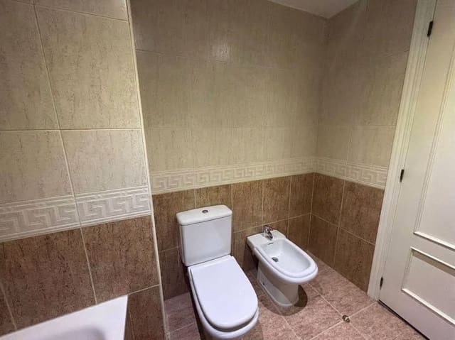 3 Zimmer Wohnung zu verkaufen in Alcoy / Alcoi mit Garage - 169.500 € (Ref: 10048051)