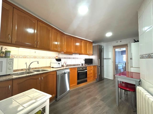 3 Zimmer Wohnung zu verkaufen in Alcoy / Alcoi mit Garage - 169.500 € (Ref: 10048051)