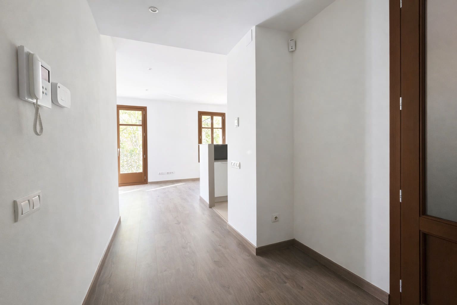 2 soveværelse Lejlighed til salg i Barcelona by - € 460.000 (Ref: 10048205)