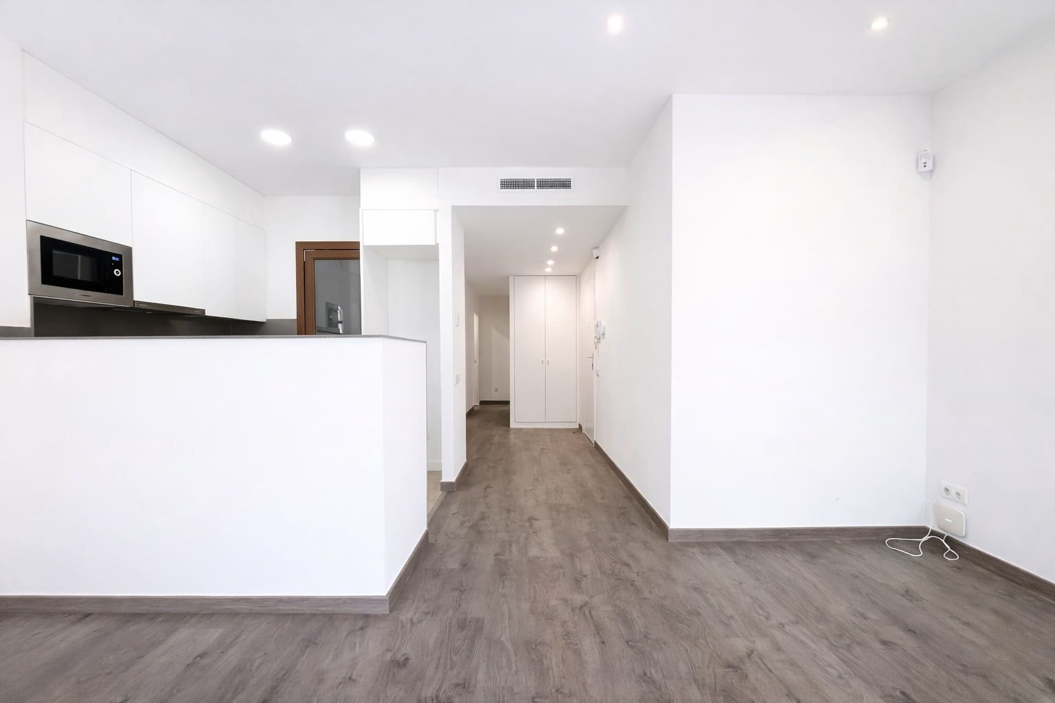 2 soveværelse Lejlighed til salg i Barcelona by - € 460.000 (Ref: 10048205)