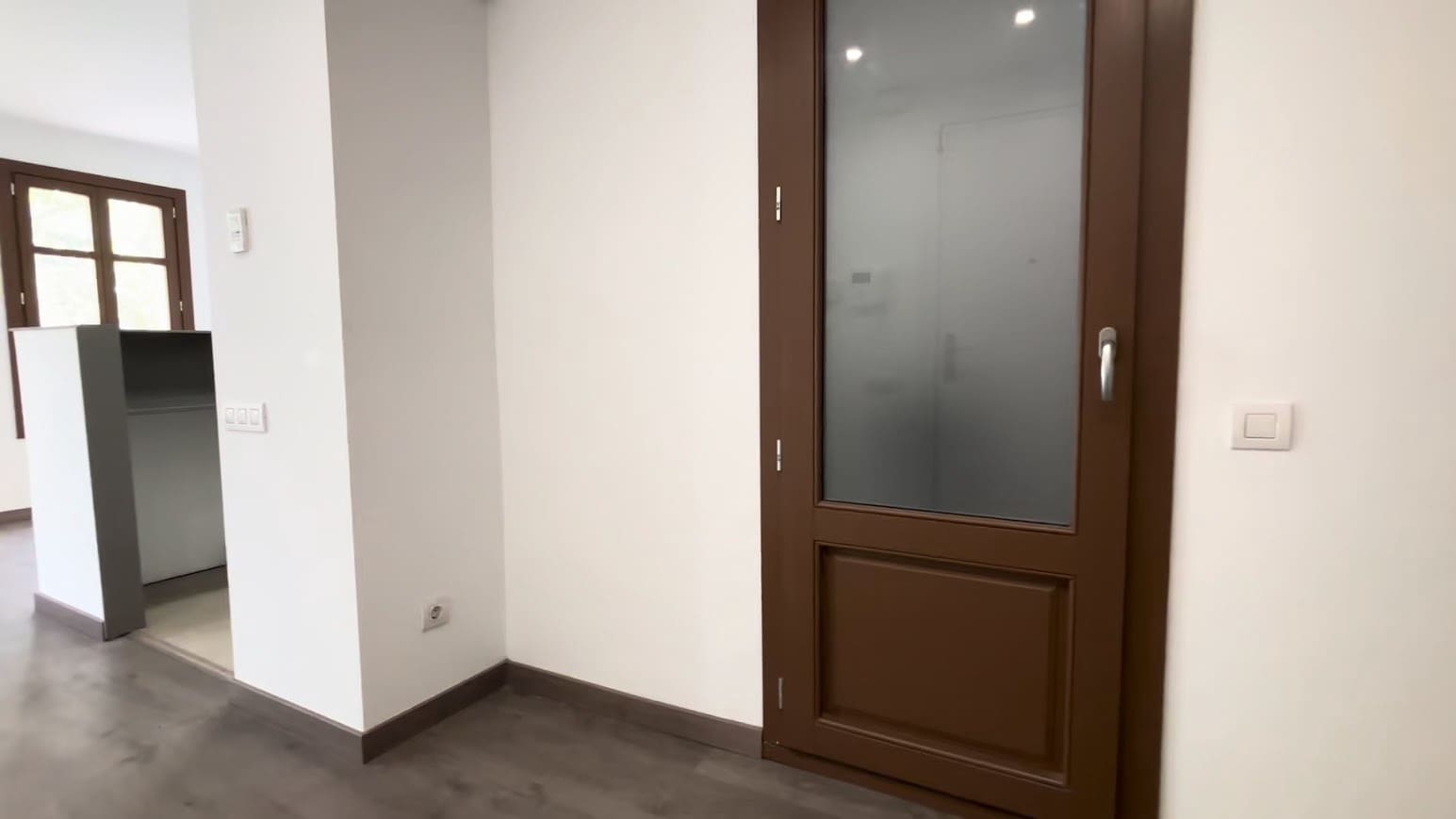 2 soveværelse Lejlighed til salg i Barcelona by - € 460.000 (Ref: 10048205)