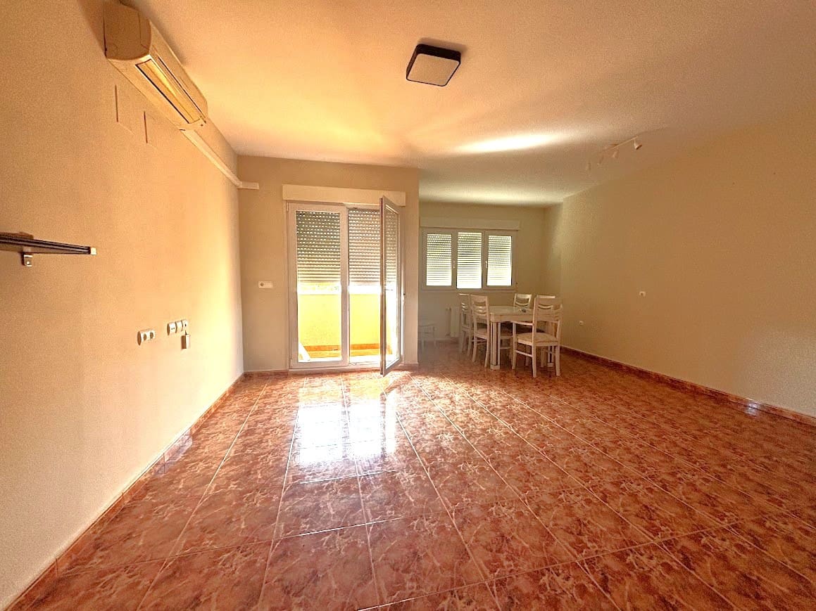Piso de 3 habitaciones en Muro de Alcoy en alquiler con garaje - 550 € (Ref: 10057172)