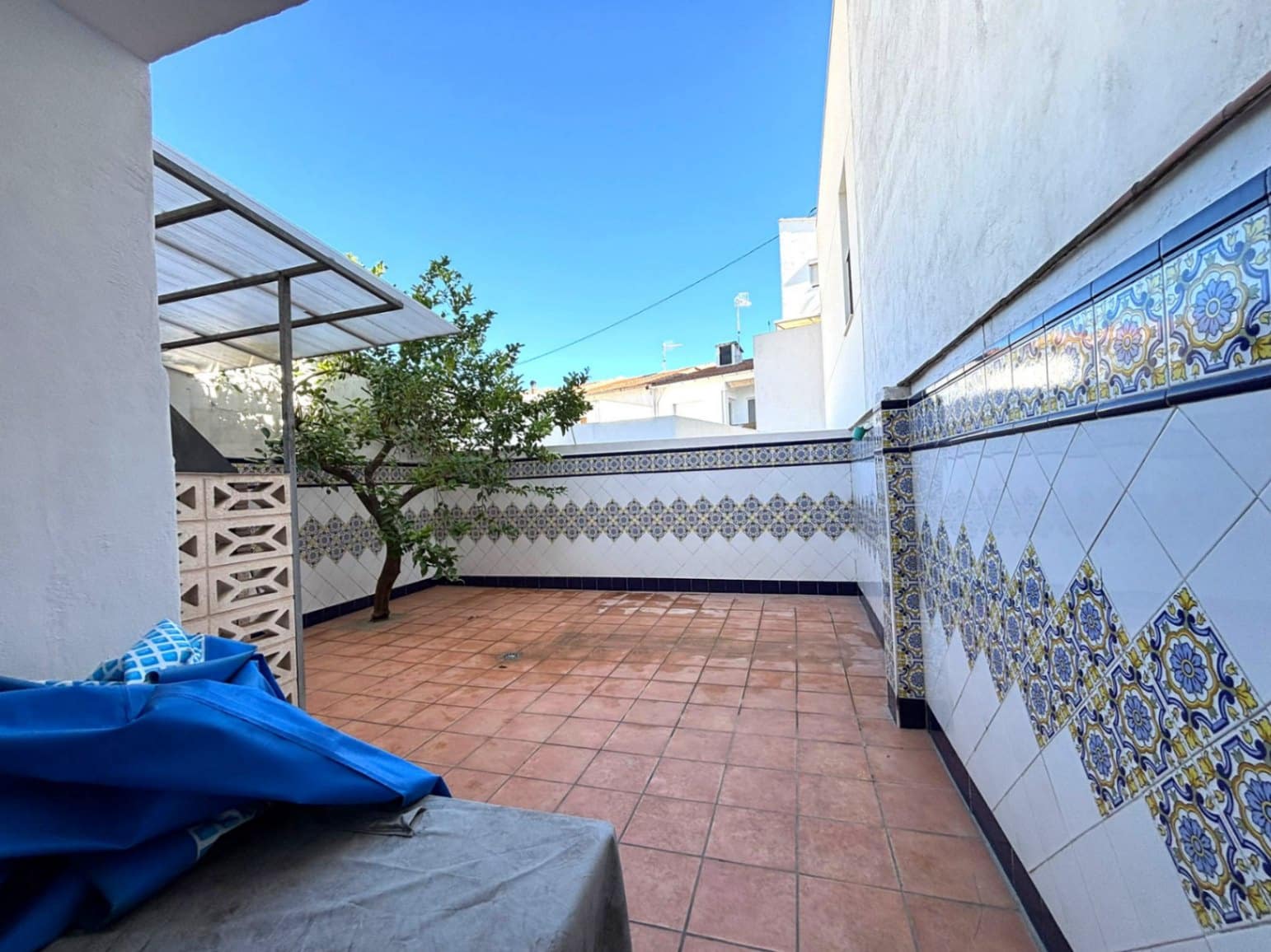 Appartement de 3 chambres à louer à Cocentaina - 700 € (Ref: 10076659)