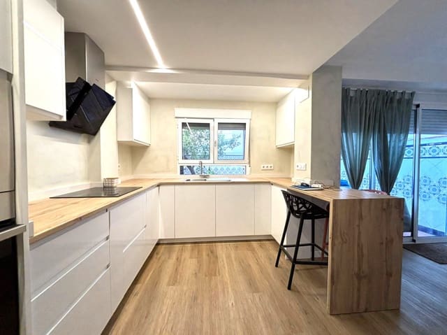 Appartement de 3 chambres à louer à Cocentaina - 700 € (Ref: 10076659)