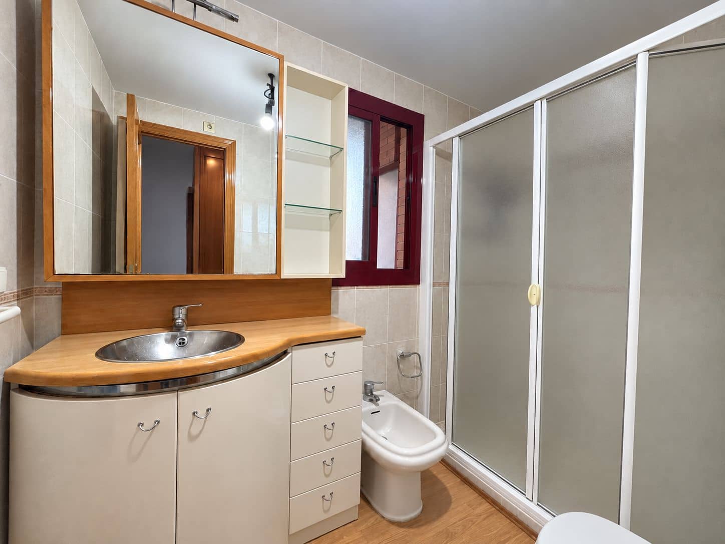 4 slaapkamer Flat te koop in Alicante stad met zwembad garage - € 390.000 (Ref: 10091451)