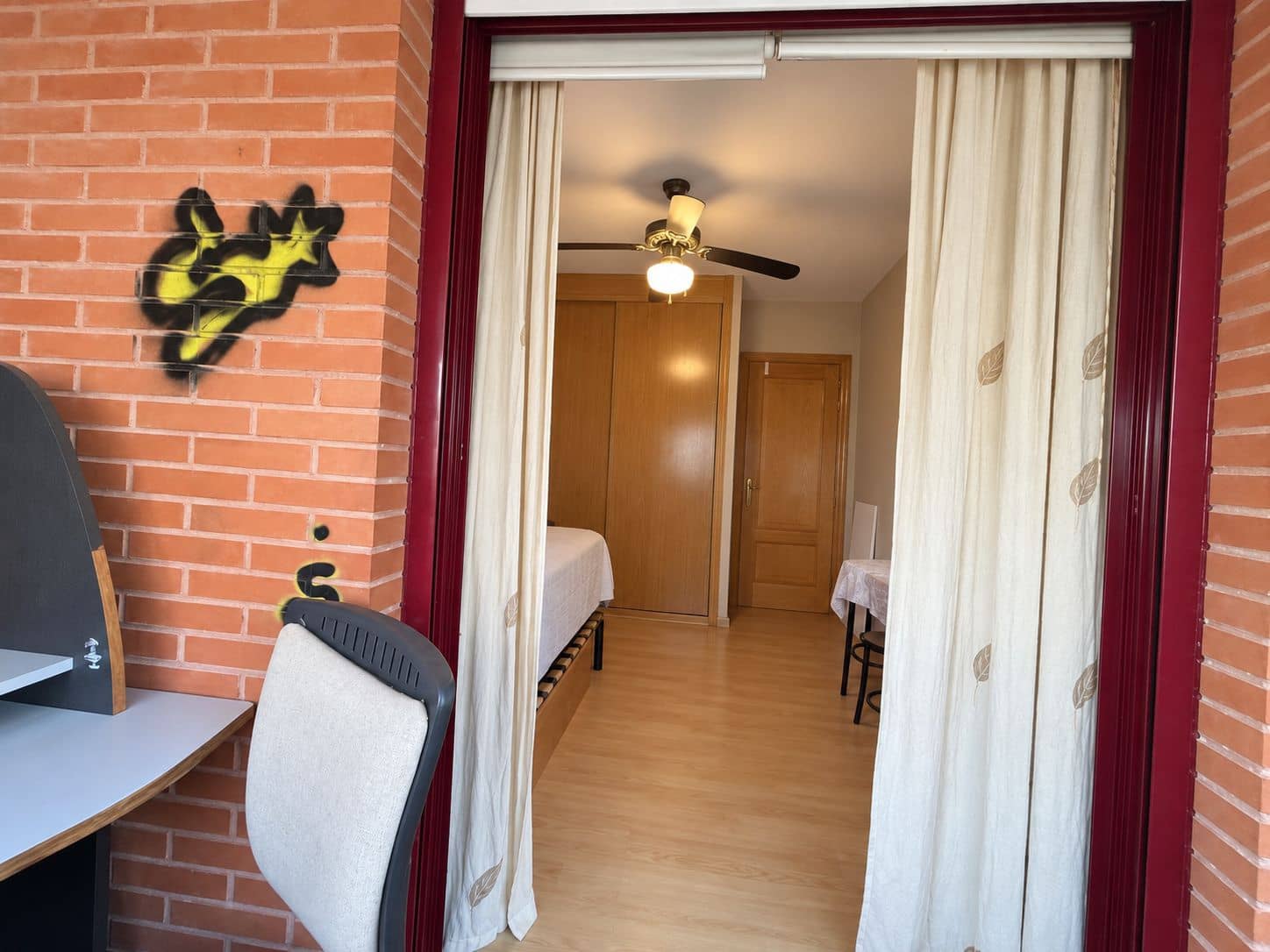 4 slaapkamer Flat te koop in Alicante stad met zwembad garage - € 390.000 (Ref: 10091451)
