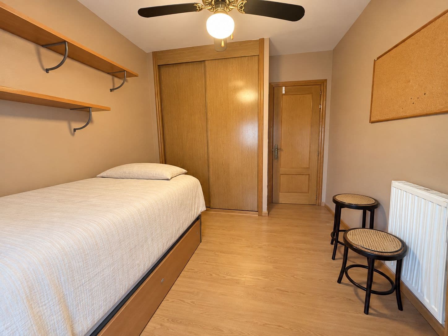 4 slaapkamer Flat te koop in Alicante stad met zwembad garage - € 390.000 (Ref: 10091451)