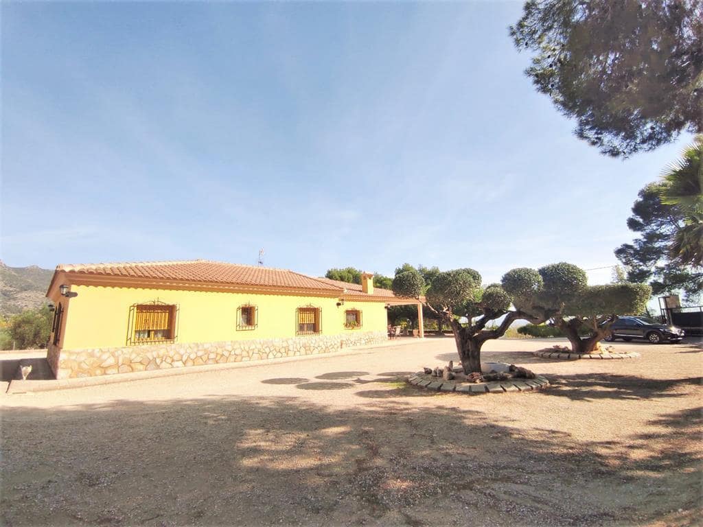 4 soverom Finca/Herregård til salgs i Muro de Alcoy med svømmebasseng garasje - € 400 000 (Ref: 10145386)