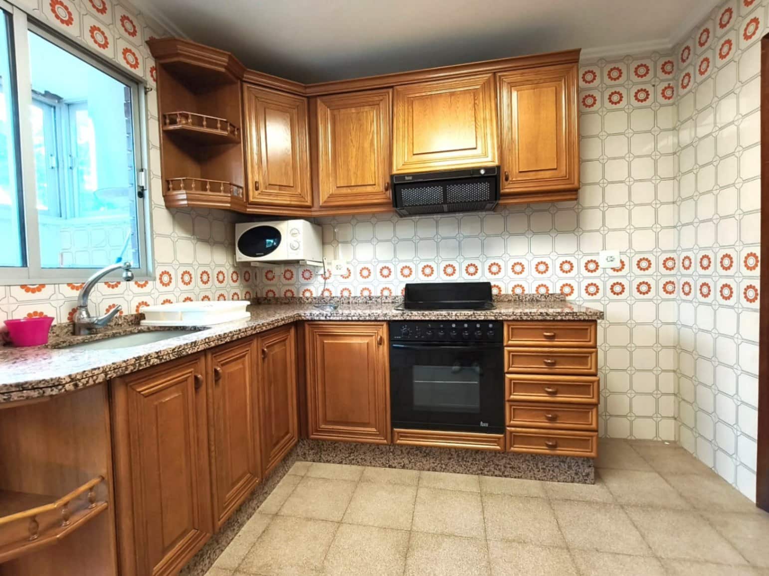 4 slaapkamer Flat te koop in Alcoy / Alcoi met garage - € 159.000 (Ref: 10154442)