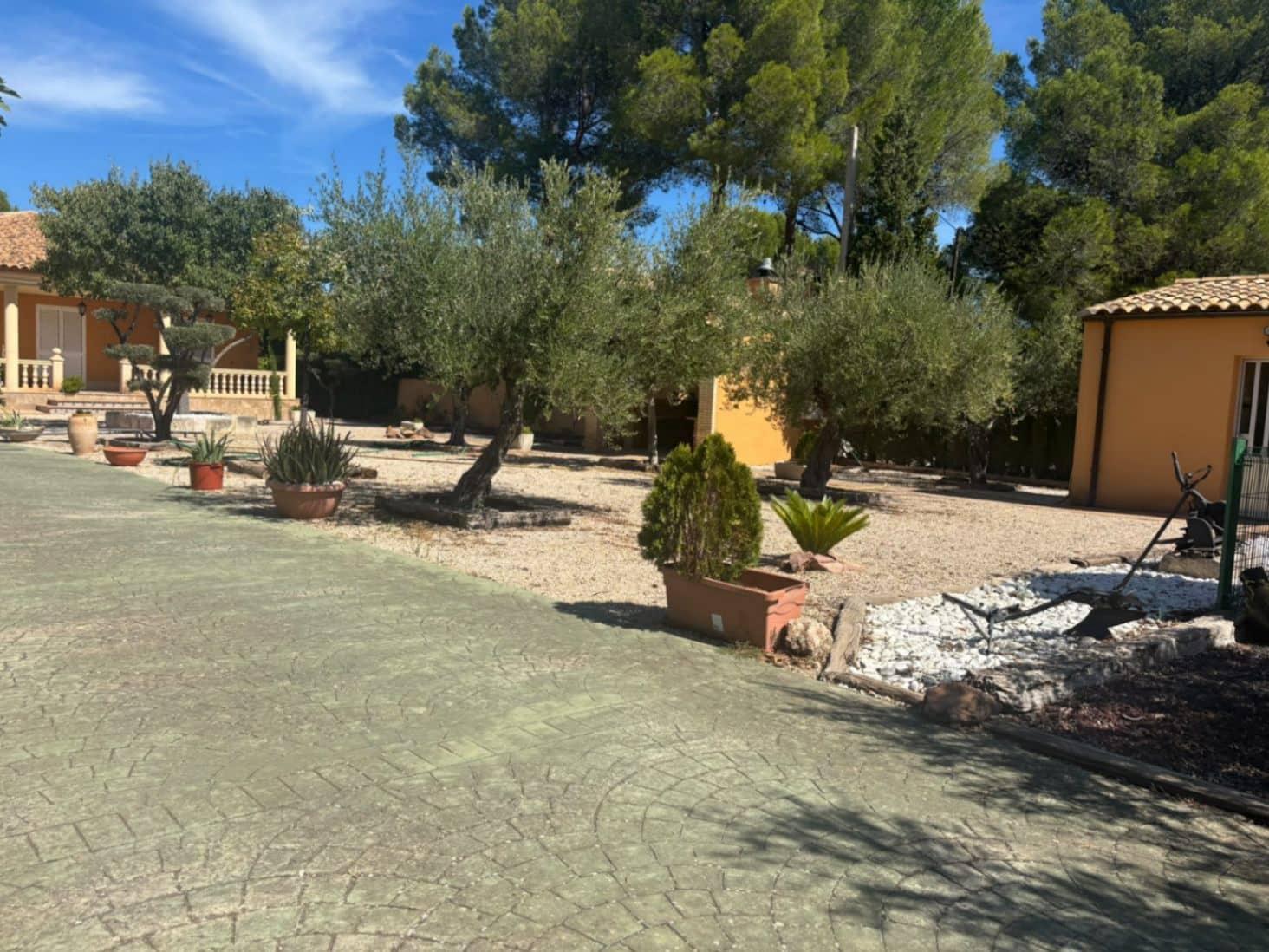 4 bedroom Villa for sale in Cocentaina with pool garage - € 550,000 (Ref: 10158096)