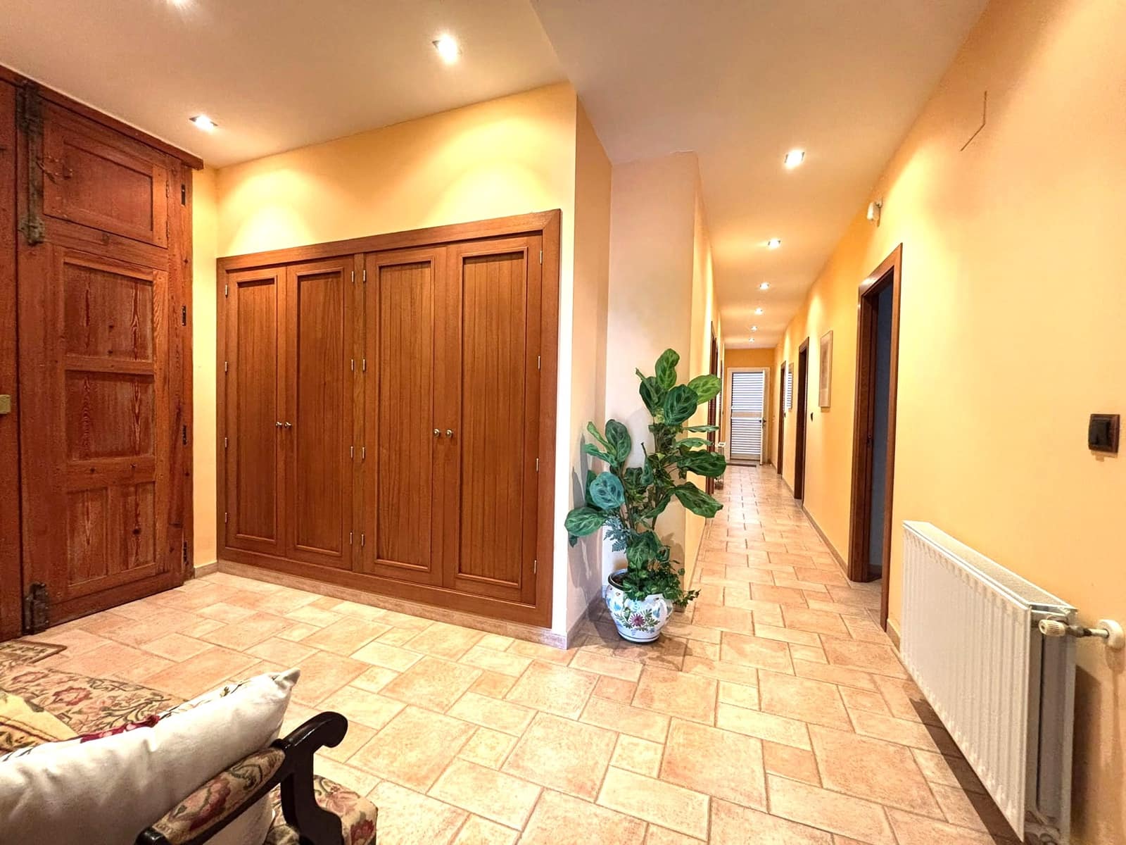 4 bedroom Villa for sale in Cocentaina with pool garage - € 550,000 (Ref: 10158096)