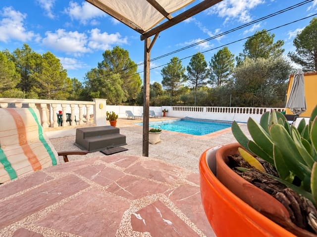 3 chambre Villa/Maison à vendre à Planes avec piscine garage - 210 000 € (Ref: 10163812)