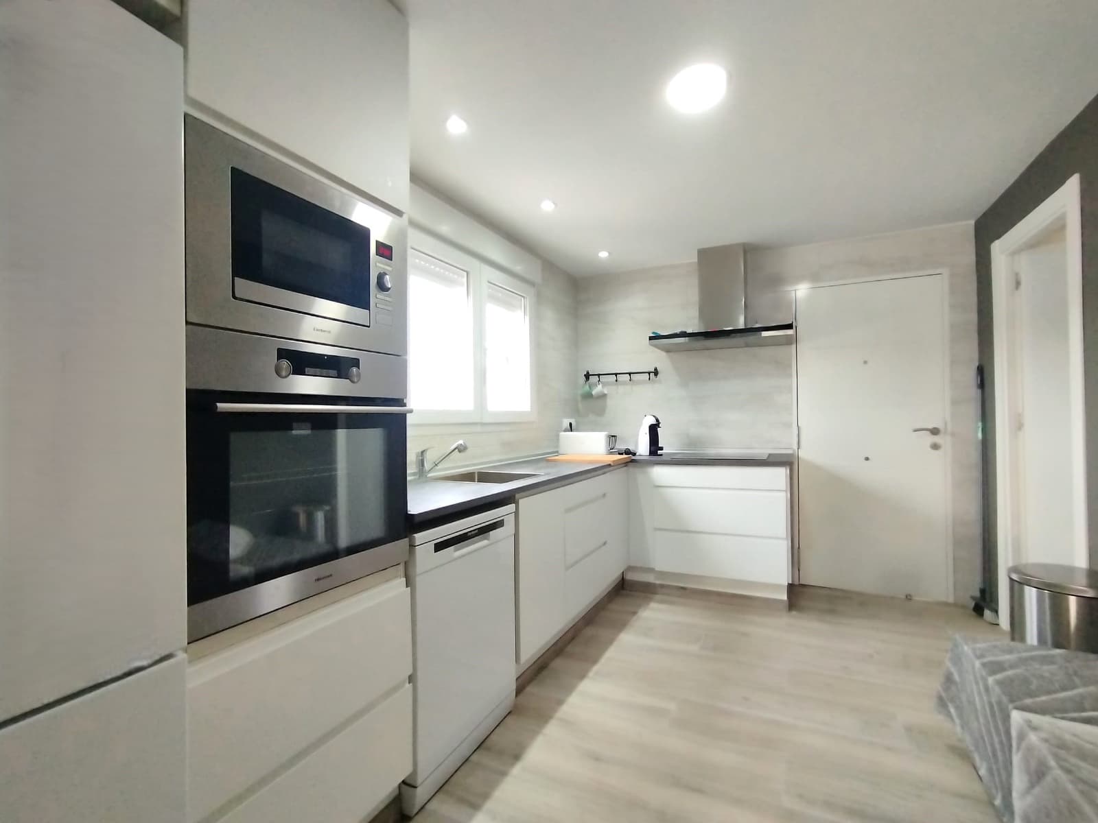 Chalet de 2 habitaciones en Benimarfull en venta con piscina garaje - 285.000 € (Ref: 9865728)