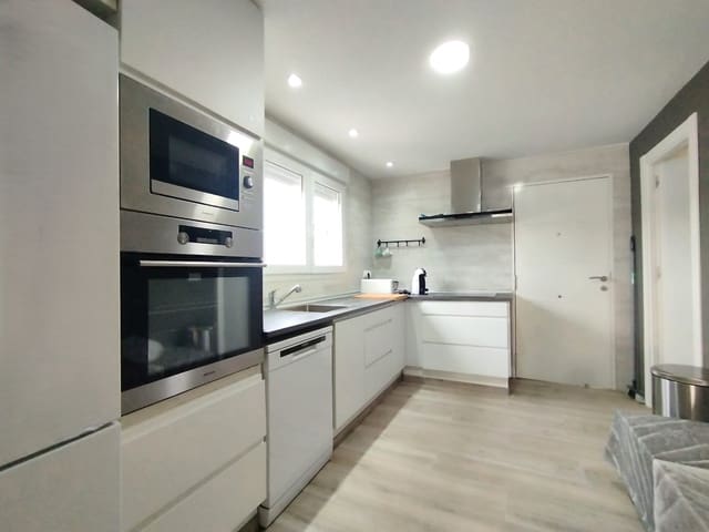 2 chambre Villa/Maison à vendre à Benimarfull avec piscine garage - 285 000 € (Ref: 9865728)